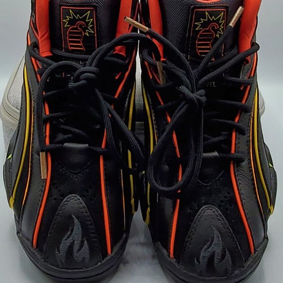 Reebok Shaqnosis X Hot Ones Men\'s Size 8 W/Laces Black/Grey/Red H68851 NEW main image 4